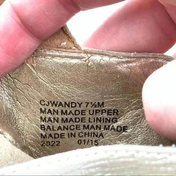 Joan & David Circa Wedge Flatform CJWANDY 7.5 Gold - Picture 11 of 12